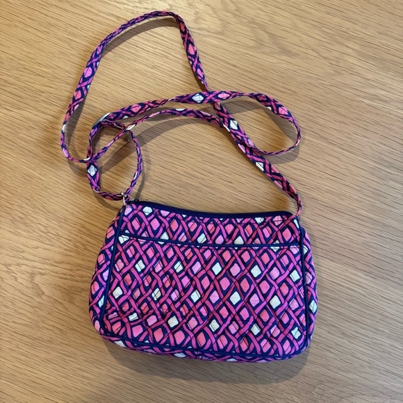VERA BRADLEY Katalina Pink Quilted Crossbody VGUC - Picture 3 of 4